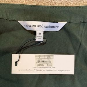 NWT Cupcakes and Cashmere Green Romper Size Medium